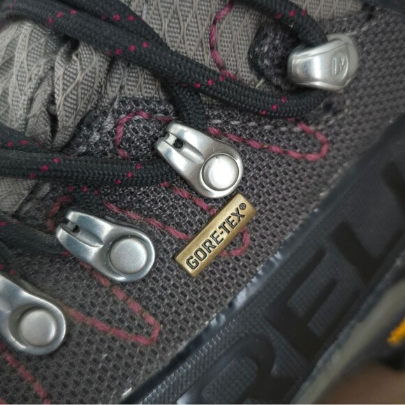 Merrell Outbound Womens Hiking Boots Size 8 Mid Gore-Tex Bungee - Picture 5 of 11